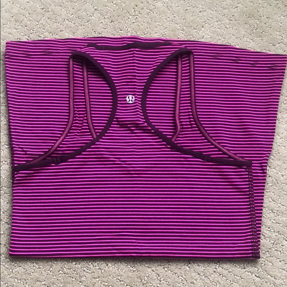 Lululemon CRB Raspberry glo size 6 - Picture 2 of 4